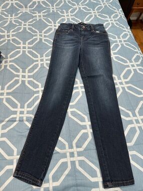 1822 Denim Women’s Skinny Jeans - Dark Blue Wash